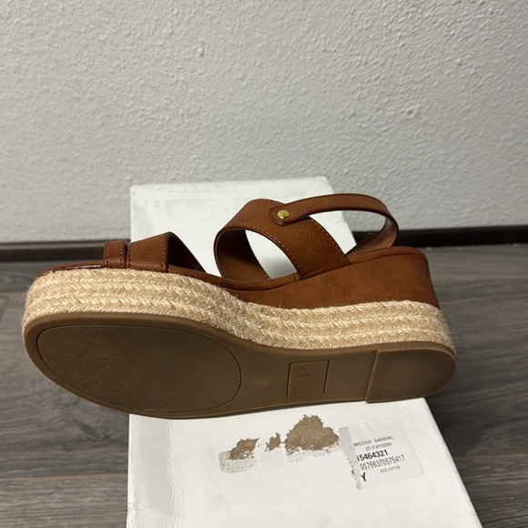 Style & Co. Womens Bettyy Toe Loop Espadrille Wedge Sandals - Picture 3 of 6